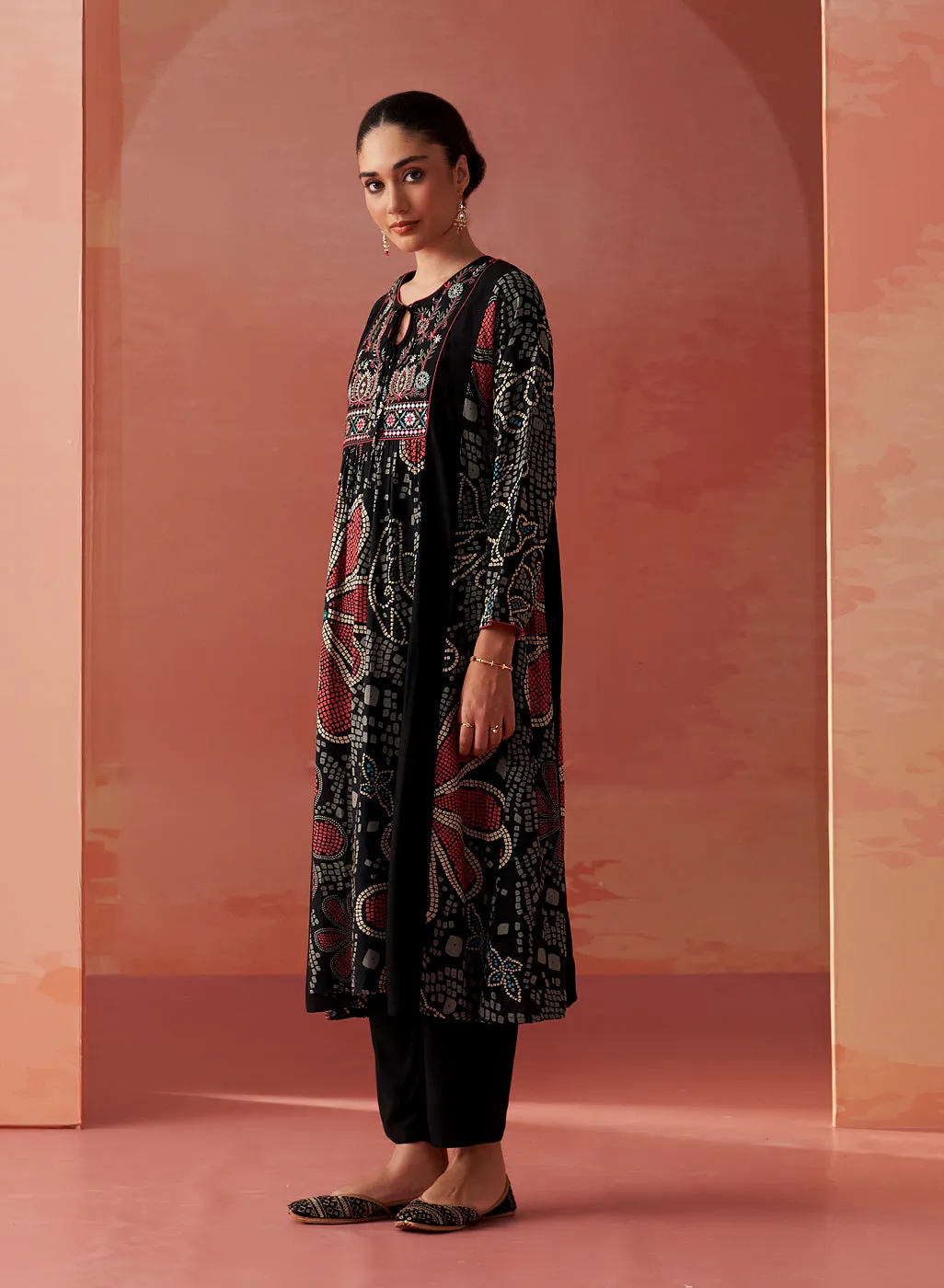 Anaisa Black Printed Rayon Kurta Set for Women