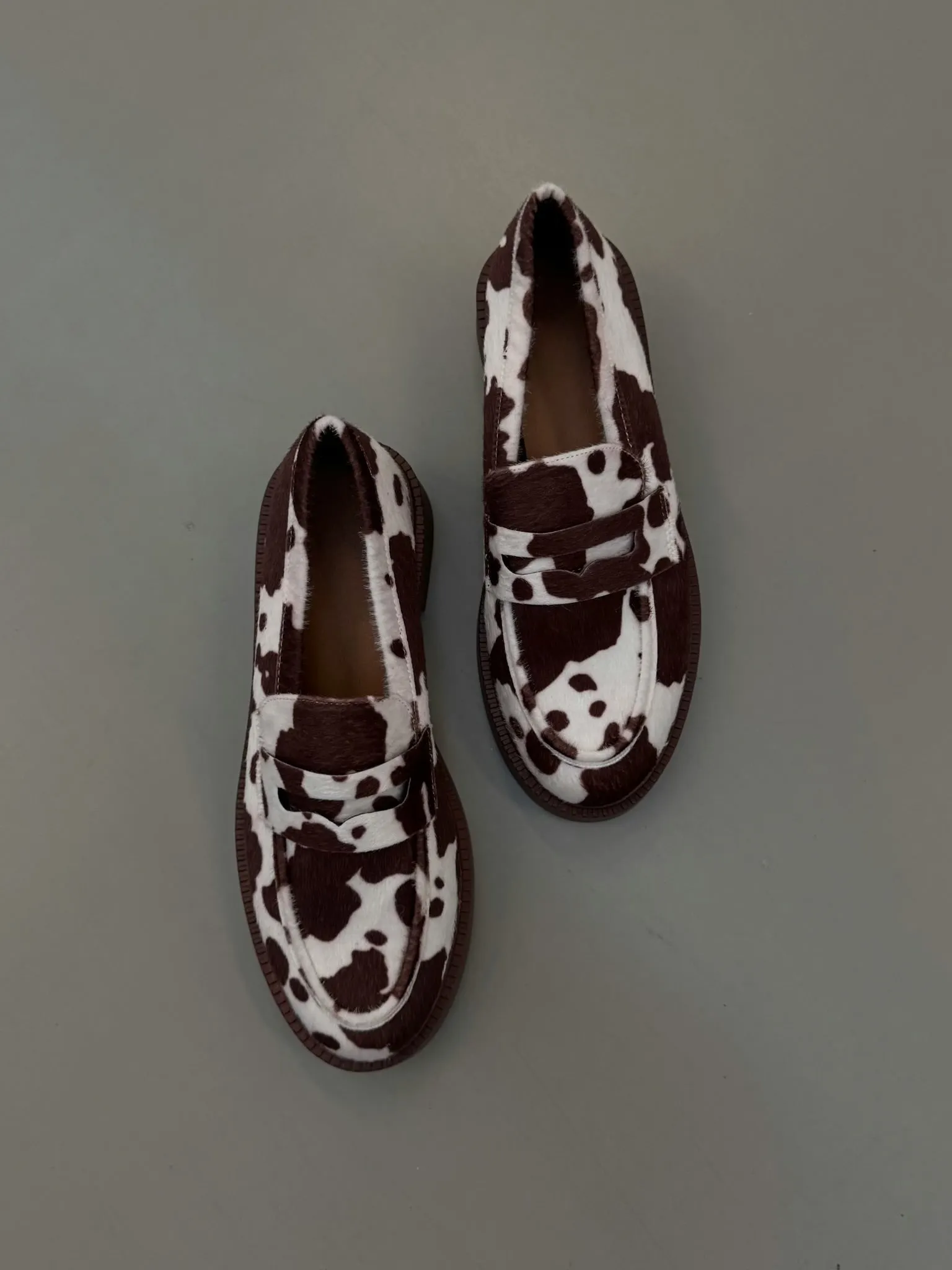 Andrea loafers i koskinds-look