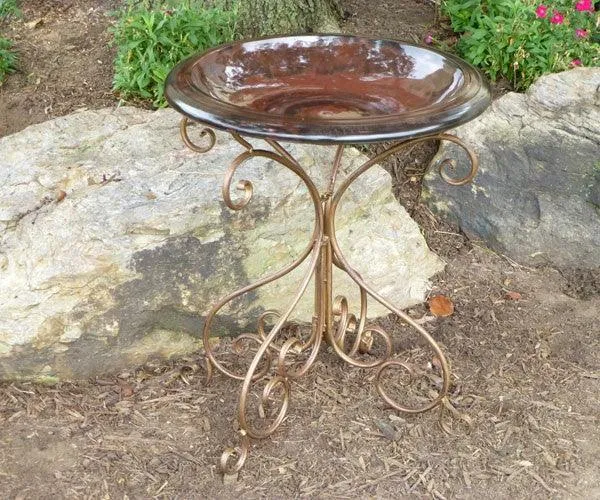 Antique Brown Bird Bath with Metal Base