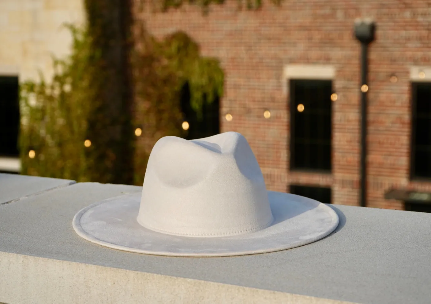 Atlanta Suede Wide Brim Fedora - Cream