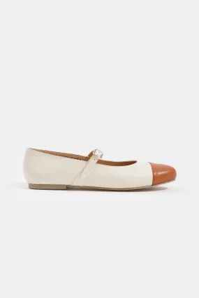 Two-Tone Round Toe Flats